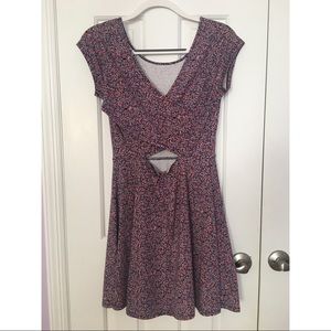 SO floral skater dress w/ keyhole back • M